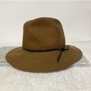 Wilfred 100% Wool Fedora Brim Chocolate Brown Size Small/Medium Fall Winter